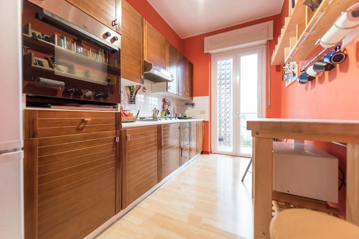 Aconchegante apartamento de três quartos no centro