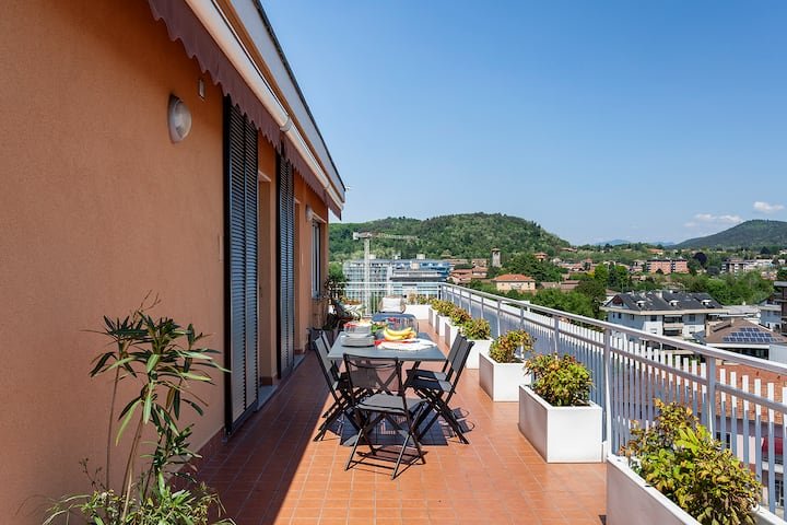 A cobertura vermelha – terraço 2 quartos parque privado