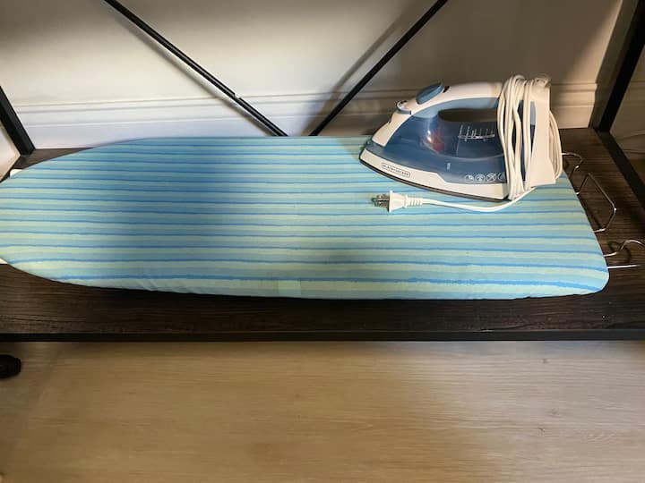 Quarto privativo na Coral Way!