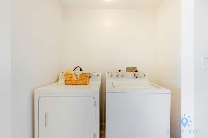 Resort espetacular, localização privilegiada, varanda, academia