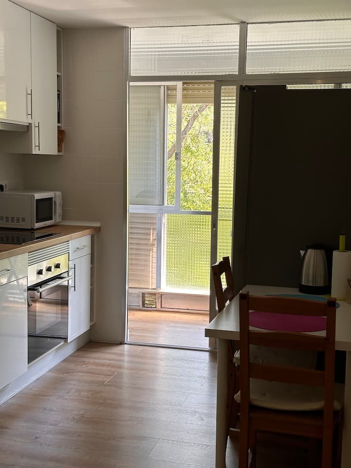 Fuencarral Quarto individual e banheiro privativo