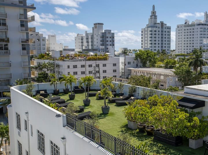 Apartamento estúdio, 2 camas queen size, cozinha, terraço