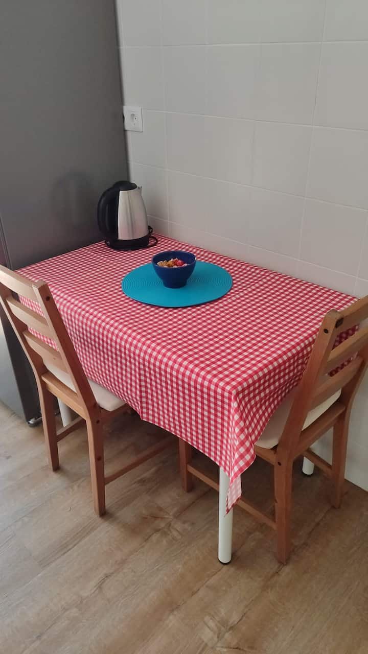 Fuencarral Quarto individual e banheiro privativo