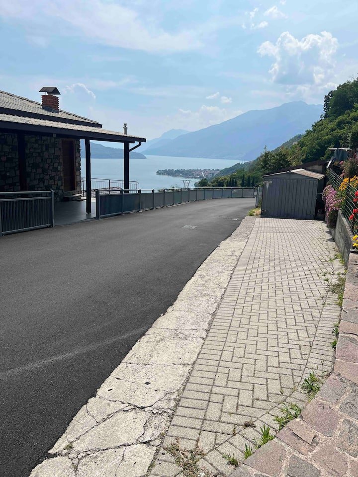 Terraço incrível no Lago de Como