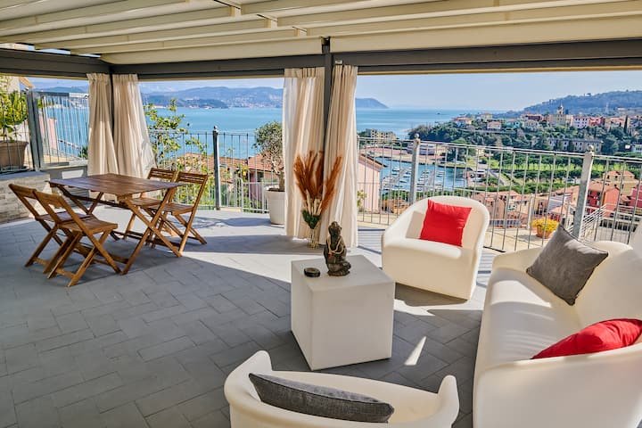 [Maravilhosa VISTA para o MAR e jacuzzi]Cadimare/5TERRE