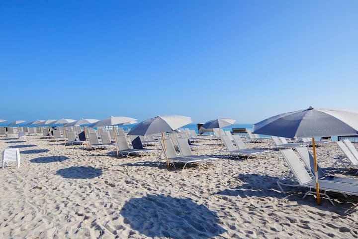 Suíte de 1 quarto com vista para o mar Fontainebleau Tresor