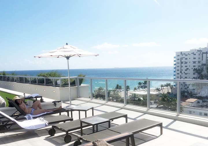 Vistas deslumbrantes da costa perto de Hollywood Beach