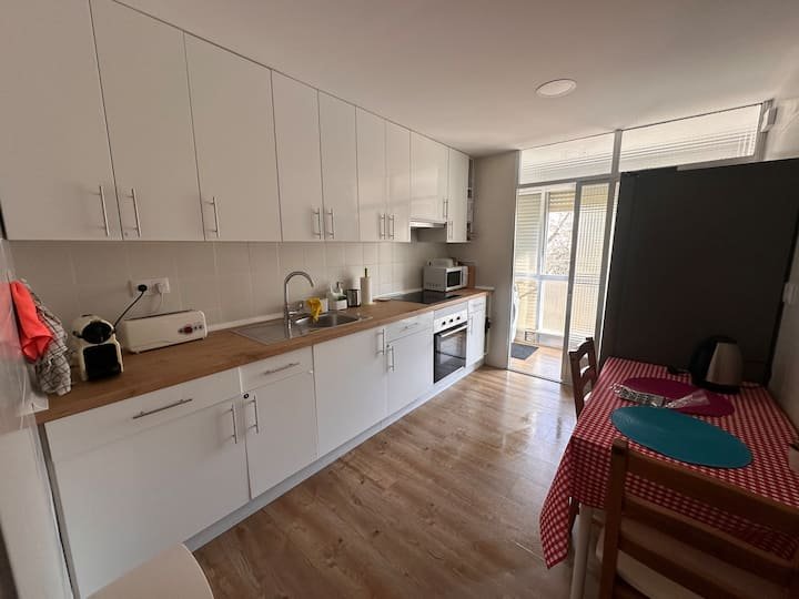 Fuencarral Quarto individual e banheiro privativo