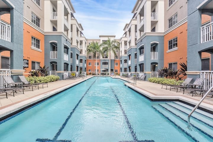 Dharma | 20% de desconto no Divine 2B mensal | South Miami