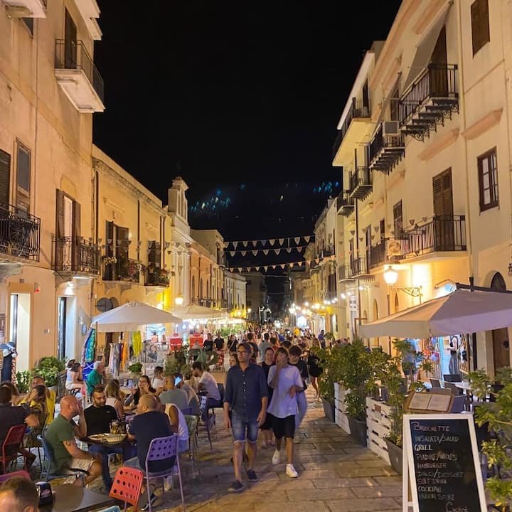 SWEET HOME VISTA ENCANTADORA PARA O MAR