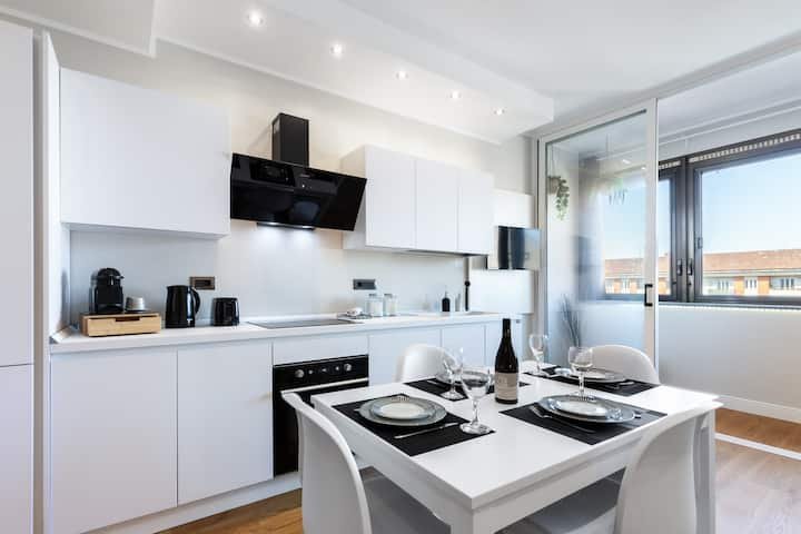 Cobertura moderna elegante/ vista panorâmica e piscina