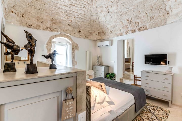 That’s Amore – Casa com design diferenciado e terraço privativo