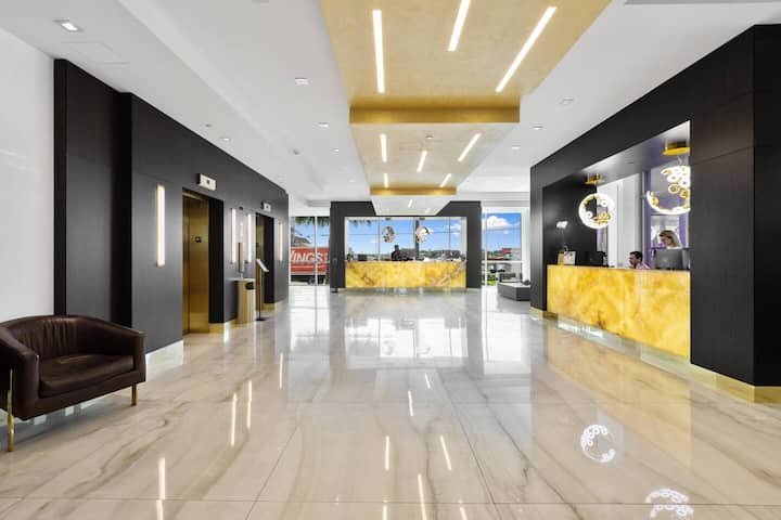 Vistas deslumbrantes da costa perto de Hollywood Beach