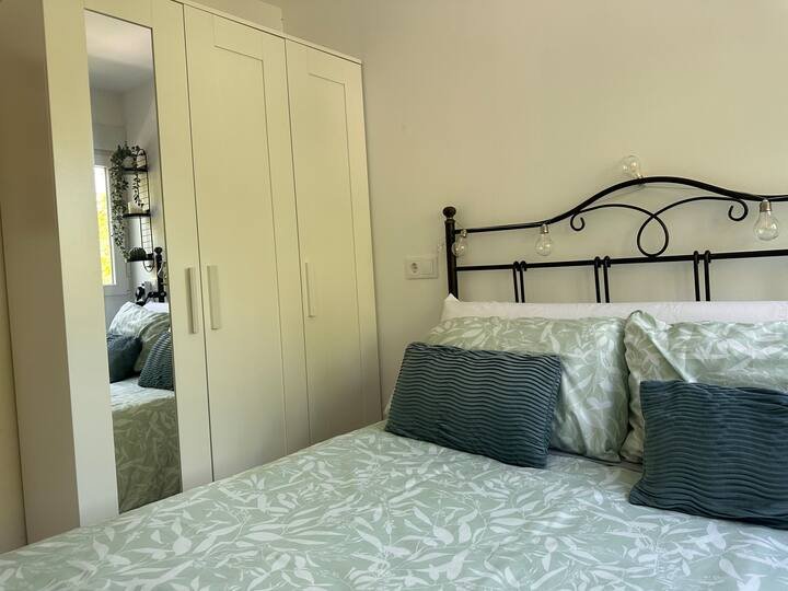 Fuencarral Quarto individual e banheiro privativo