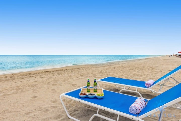 Resort espetacular, localização privilegiada, varanda, academia