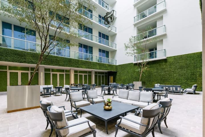 Vistas deslumbrantes da costa perto de Hollywood Beach