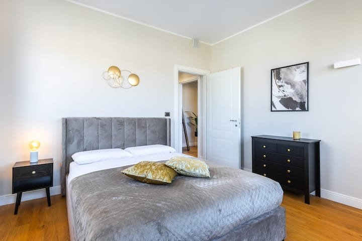 Cobertura moderna elegante/ vista panorâmica e piscina