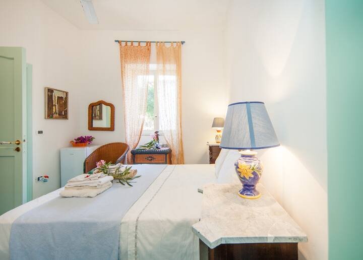 Ischia B&B “VILLA ANTICA” Quarto Esmeralda