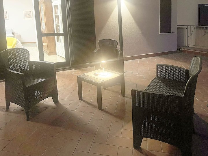 “La Terrazza” Iluminado e completo 50 m² na Toscana