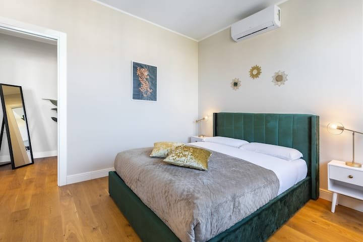 Cobertura moderna elegante/ vista panorâmica e piscina