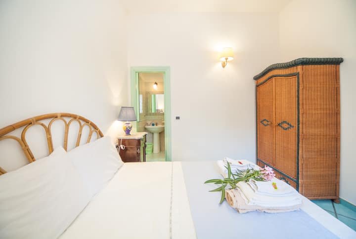 Ischia B&B “VILLA ANTICA” Quarto Esmeralda