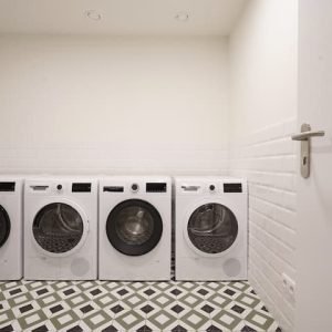 Numa | M Studio w/ Kitchenette near Rato