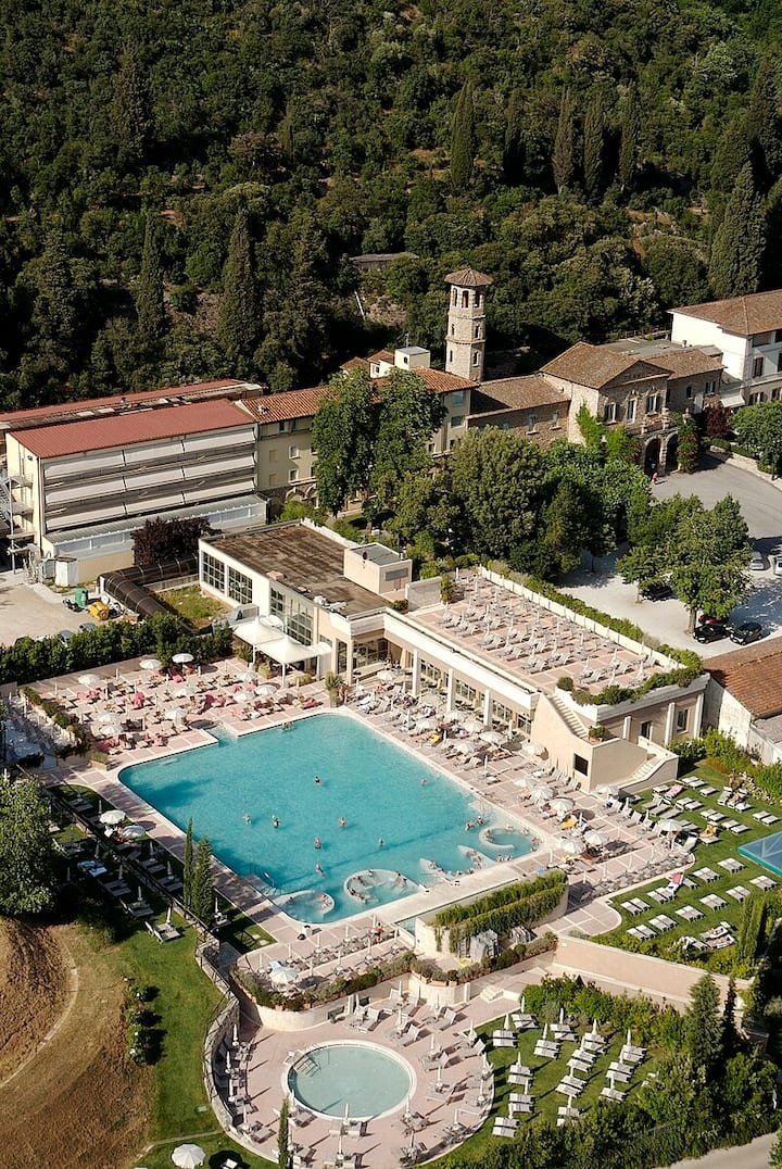 “La Terrazza” Iluminado e completo 50 m² na Toscana