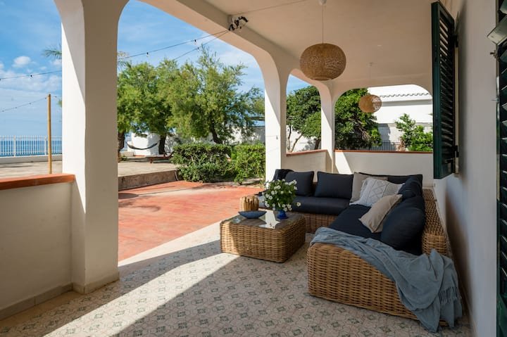 Casa de praia e vilas Natoli | Vila Manfredi