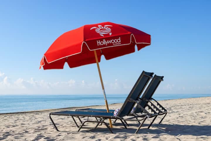 Vistas deslumbrantes da costa perto de Hollywood Beach