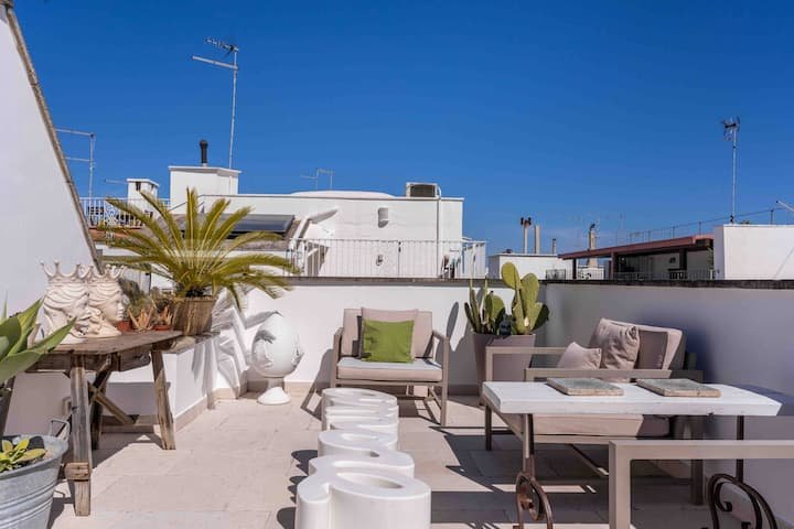 That’s Amore – Casa com design diferenciado e terraço privativo