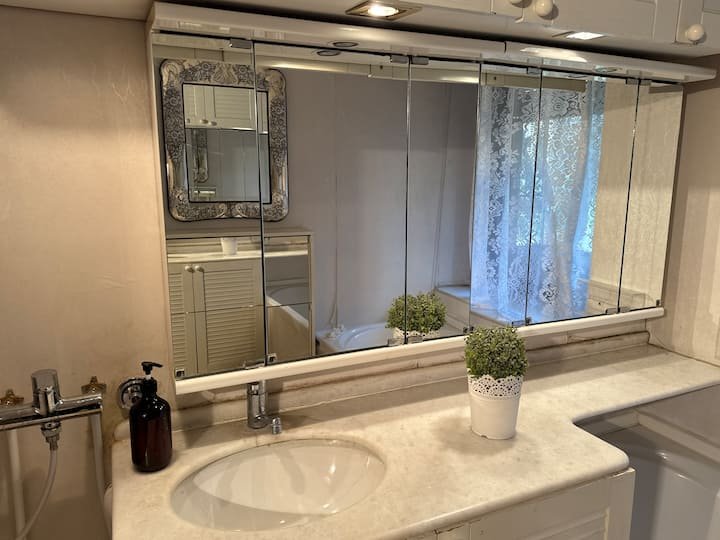 [Gemelli-Vatikan] Apartamento Zen Wi FI