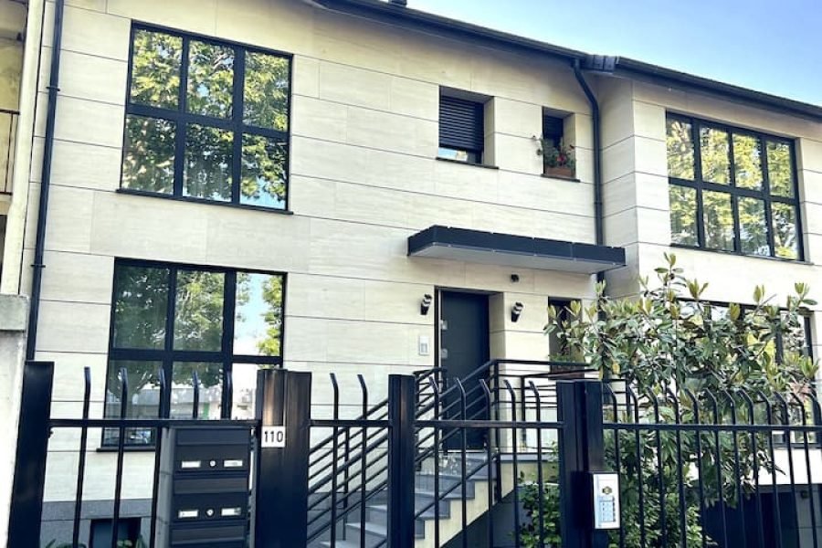 Quarto tranquilo a 20 minutos de Paris