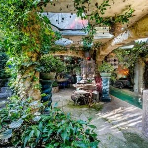 The Pool House – Organic Charm & Pool