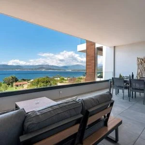 A Sereina – apartamento com ar condicionado perto da praia