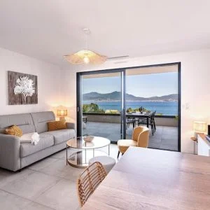 A Sereina – apartamento com ar condicionado perto da praia