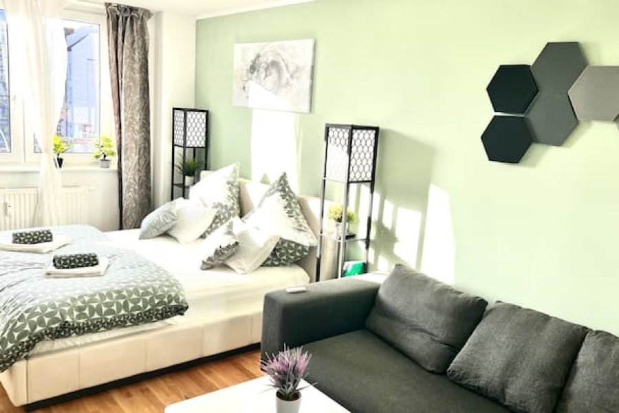 Cama King Size | Central | Aconchegante | Quarto Elegante