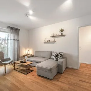 Apartamento de 3 quartos com varanda em Mitte/Gesundbr.