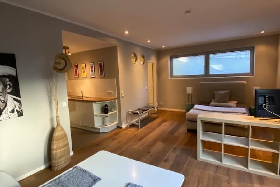 Apartamento bonito e tranquilo com um pequeno terraço