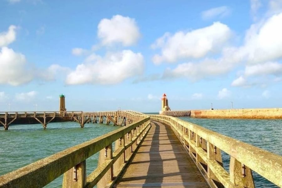 l’escale: casa de família ~10 min porto praia centro