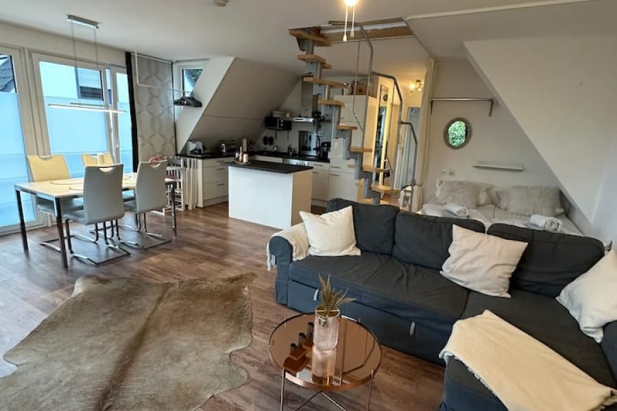 @Aasee, 55pm, 1.+2.OG. Küche, Bad, Varanda, Kamin