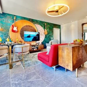 Condomínio com vista para o rio em Lisboa por BeCherish