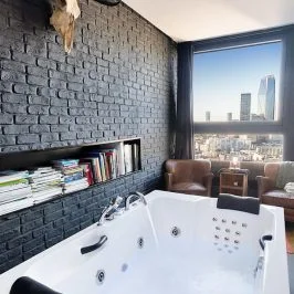 Vista dos SONHOS e jacuzzi! A 10 minutos do centro de PARIS!