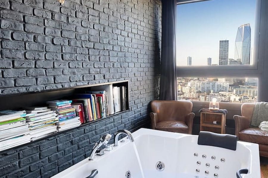 Vista dos SONHOS e jacuzzi! A 10 minutos do centro de PARIS!