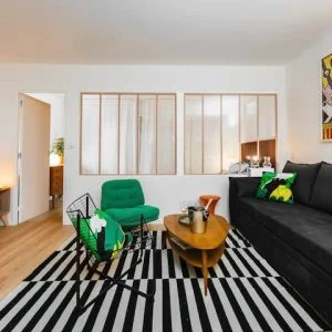 Novo apartamento com varanda/Perto de PARIS/Vista para o Sena