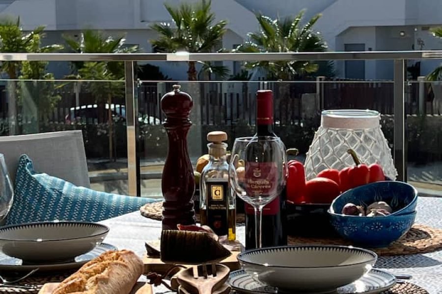 Sol, golfe e mar “La Bella Vista”