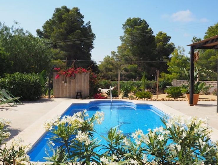 Um lugar privativo encantador com jardim fechado