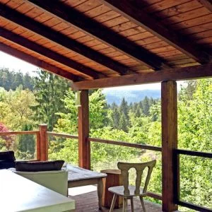 Casa de hóspedes da família Waldkauz no meio da floresta