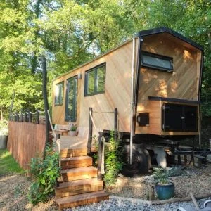 Microcasa Premium, na beira do lago com sauna