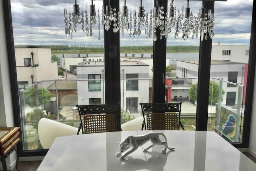 Apartamento dos sonhos com vista para o lago em Zwenkau