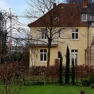 Gelbe Villa 1, perto do Hospital Matthias